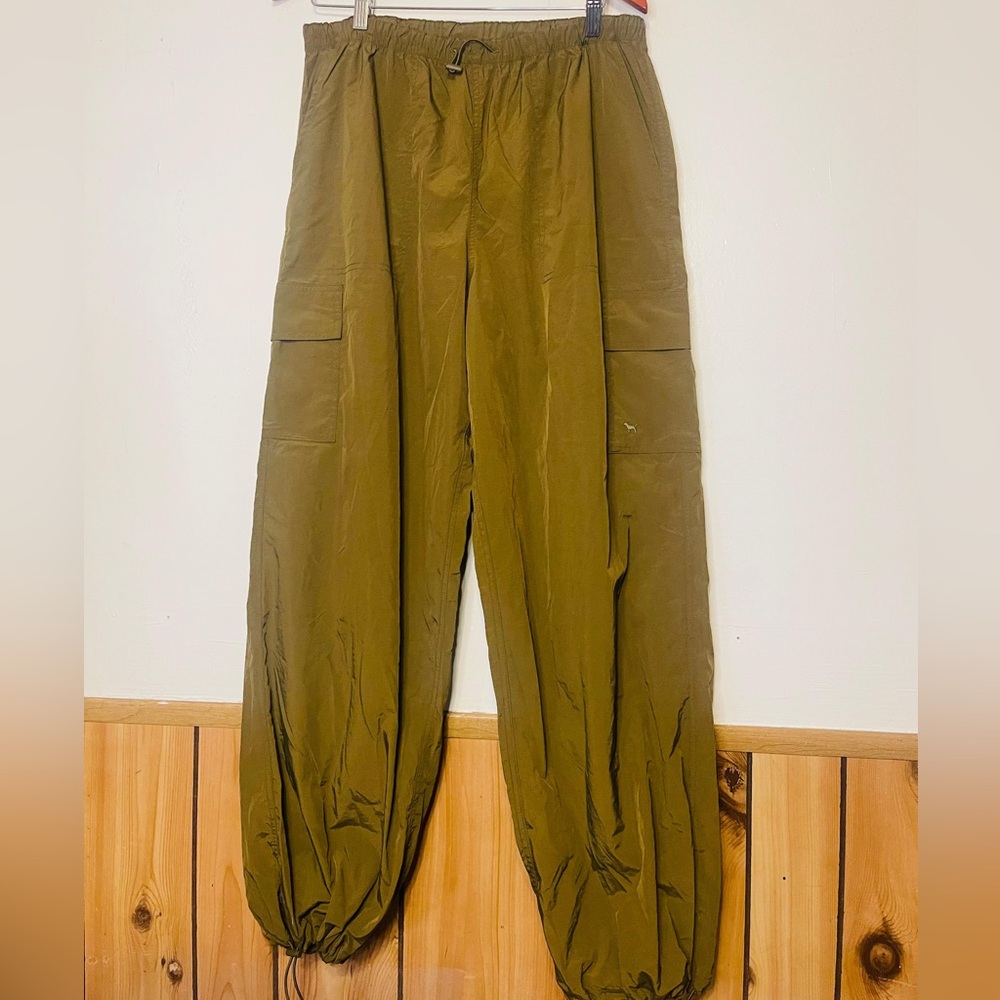 PINK Victoria's Secret Olive Cargo Pants